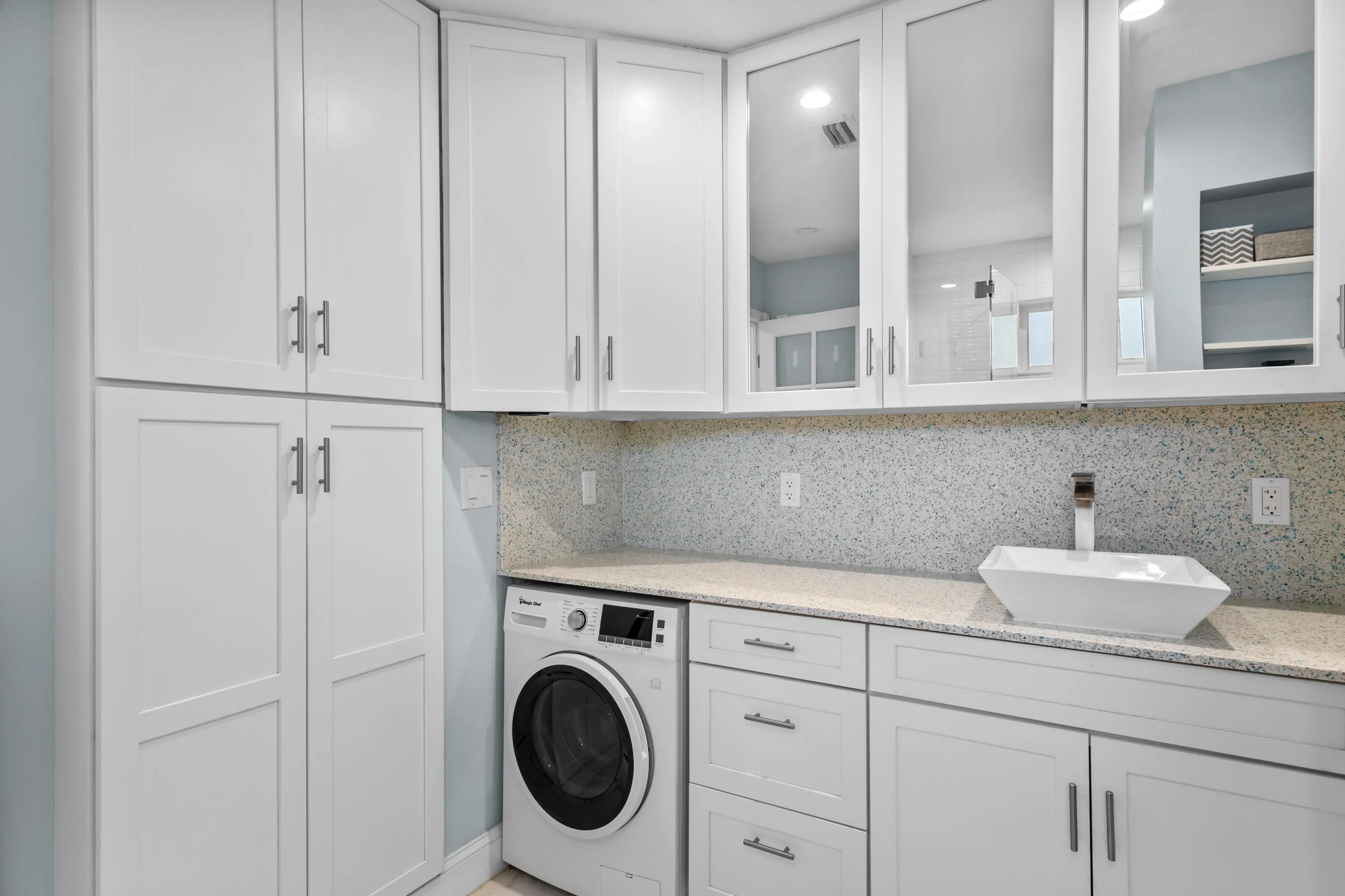 Unit 204 Laundry