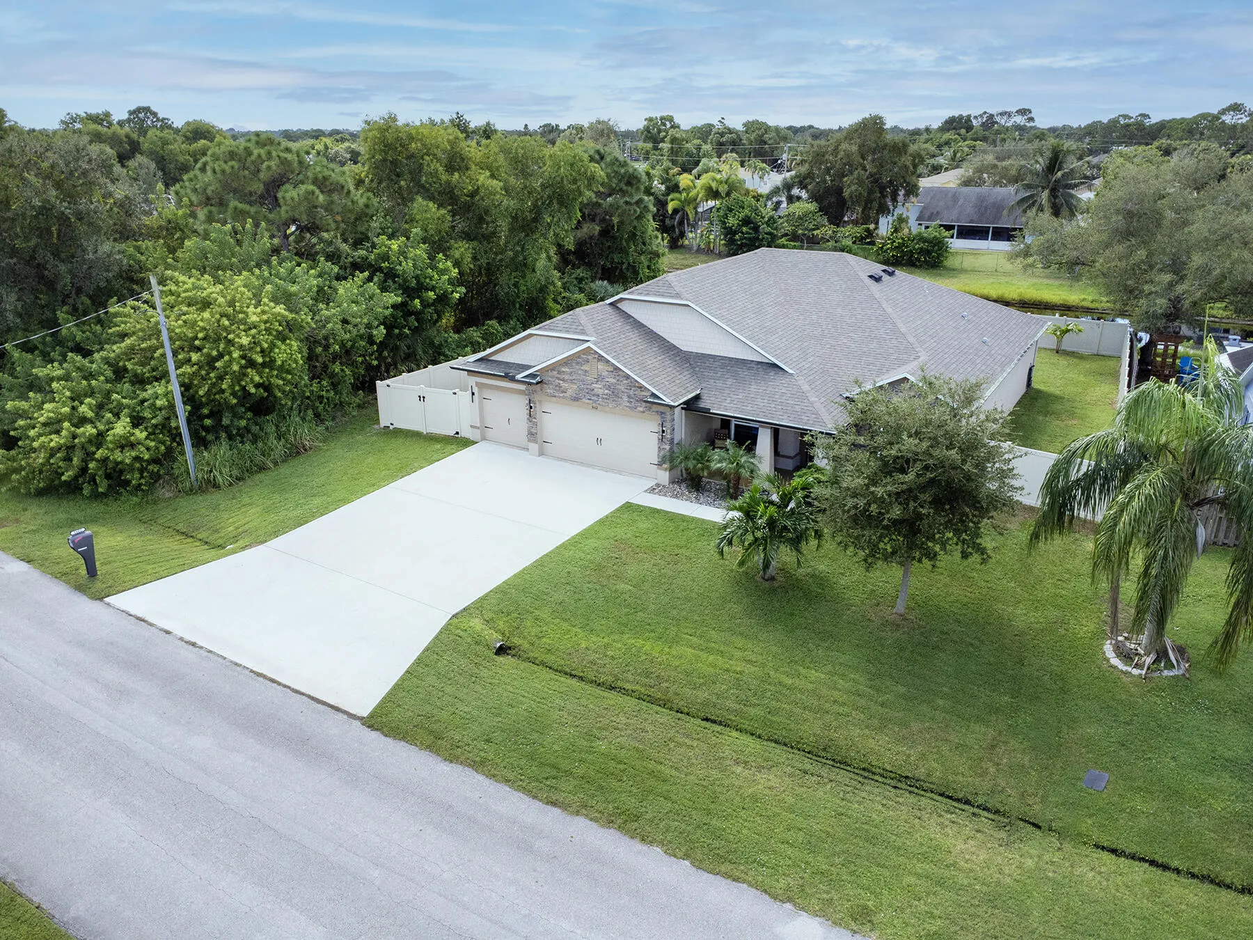 Property photo 34
