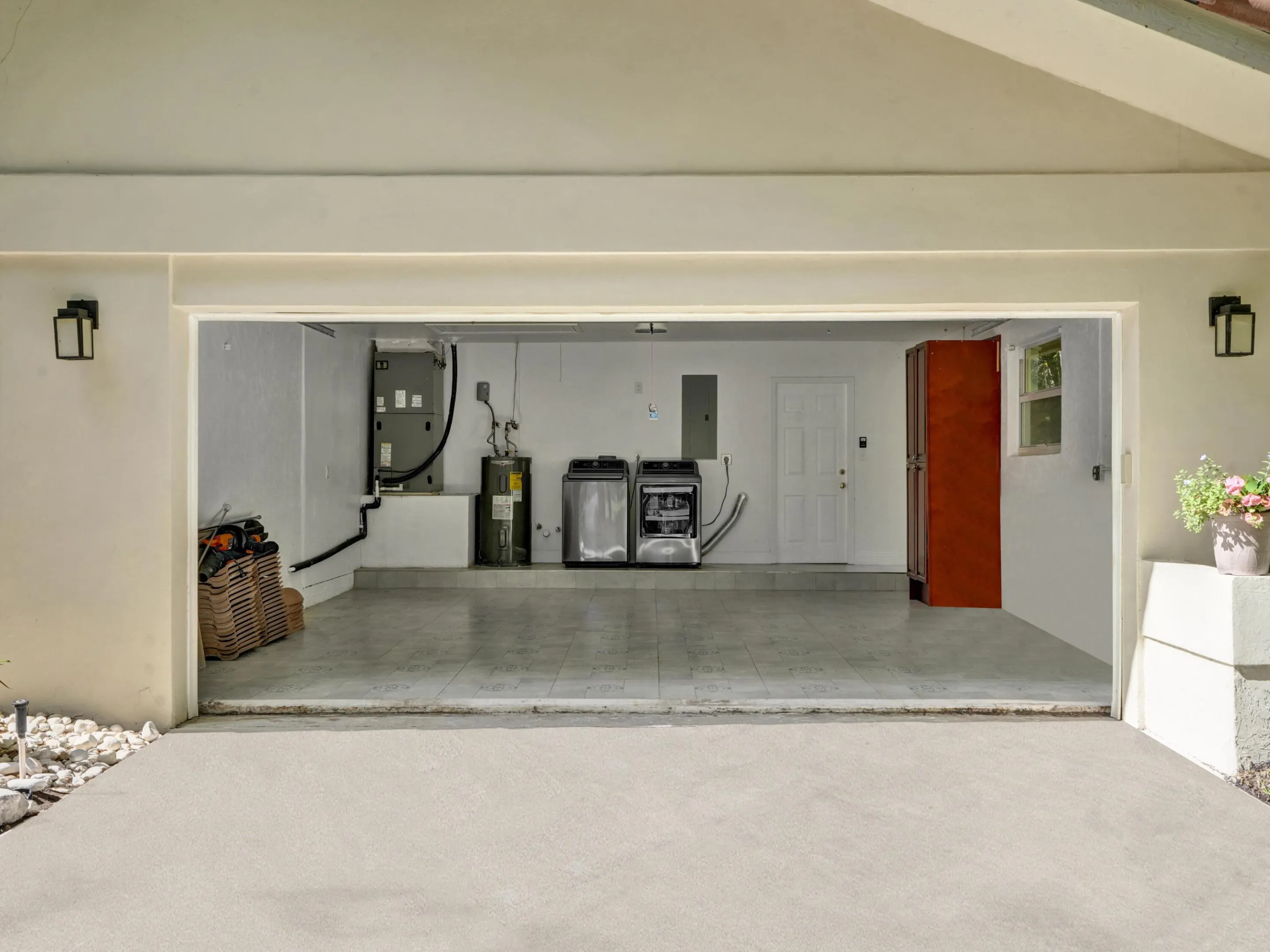 Property photo 50