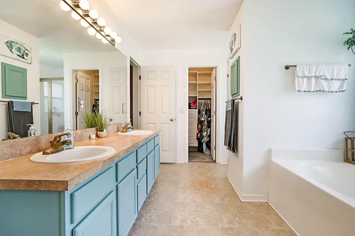 1298 SW Byron St -29