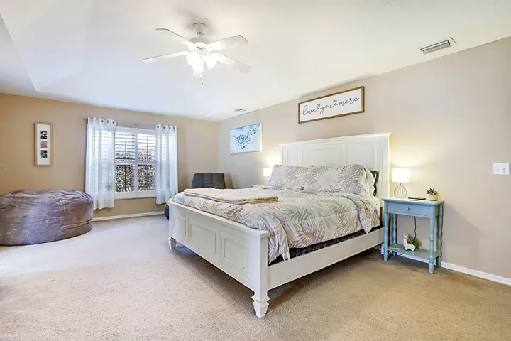 1298 SW Byron St -25