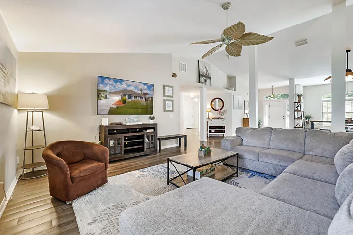 1298 SW Byron St -9