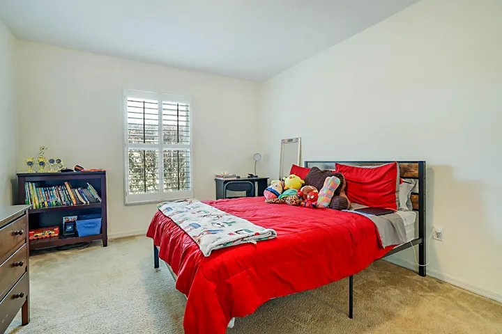 1298 SW Byron St -34