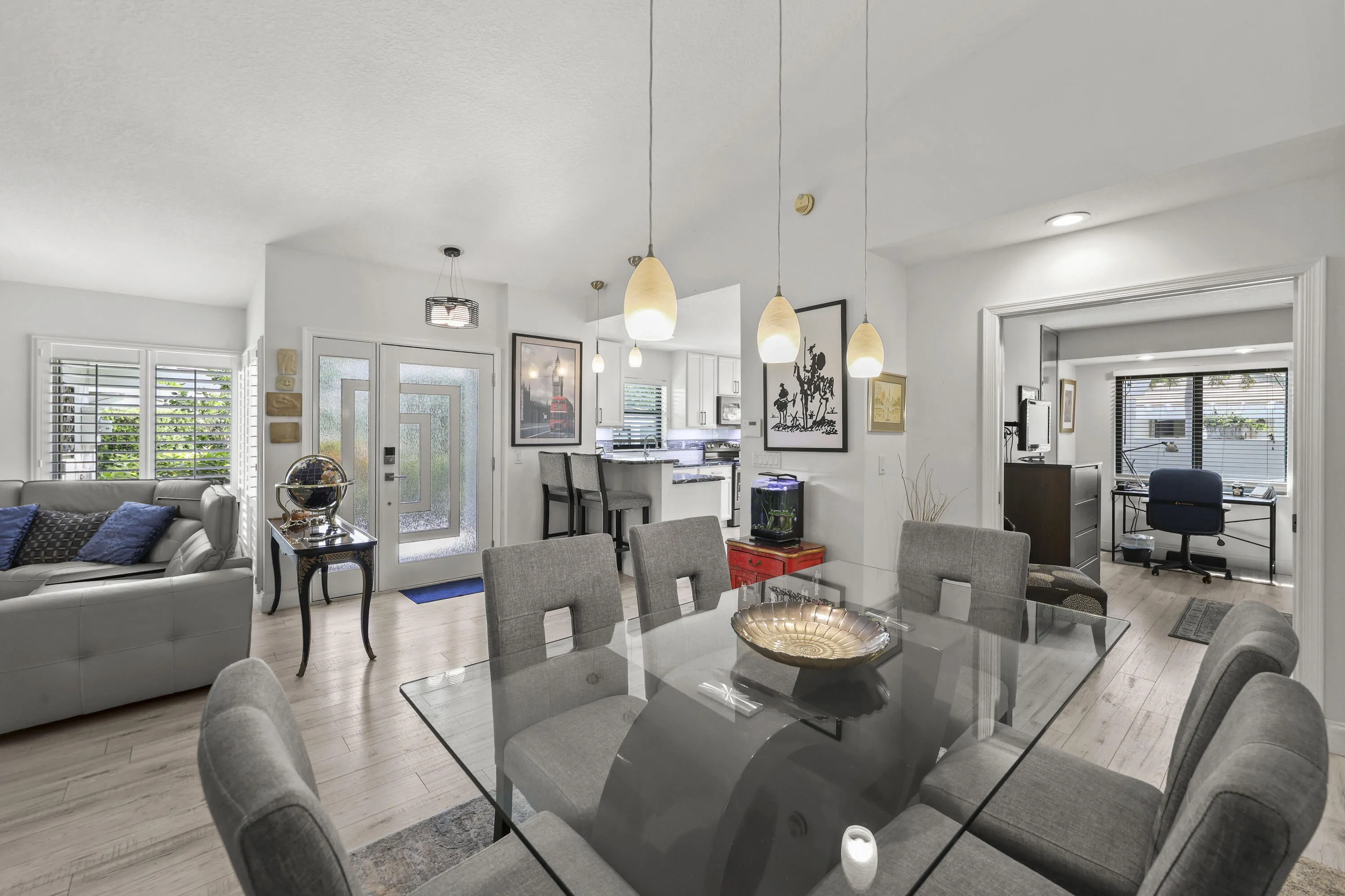 3660 Freshwater Drive - 15.jpg-FULL