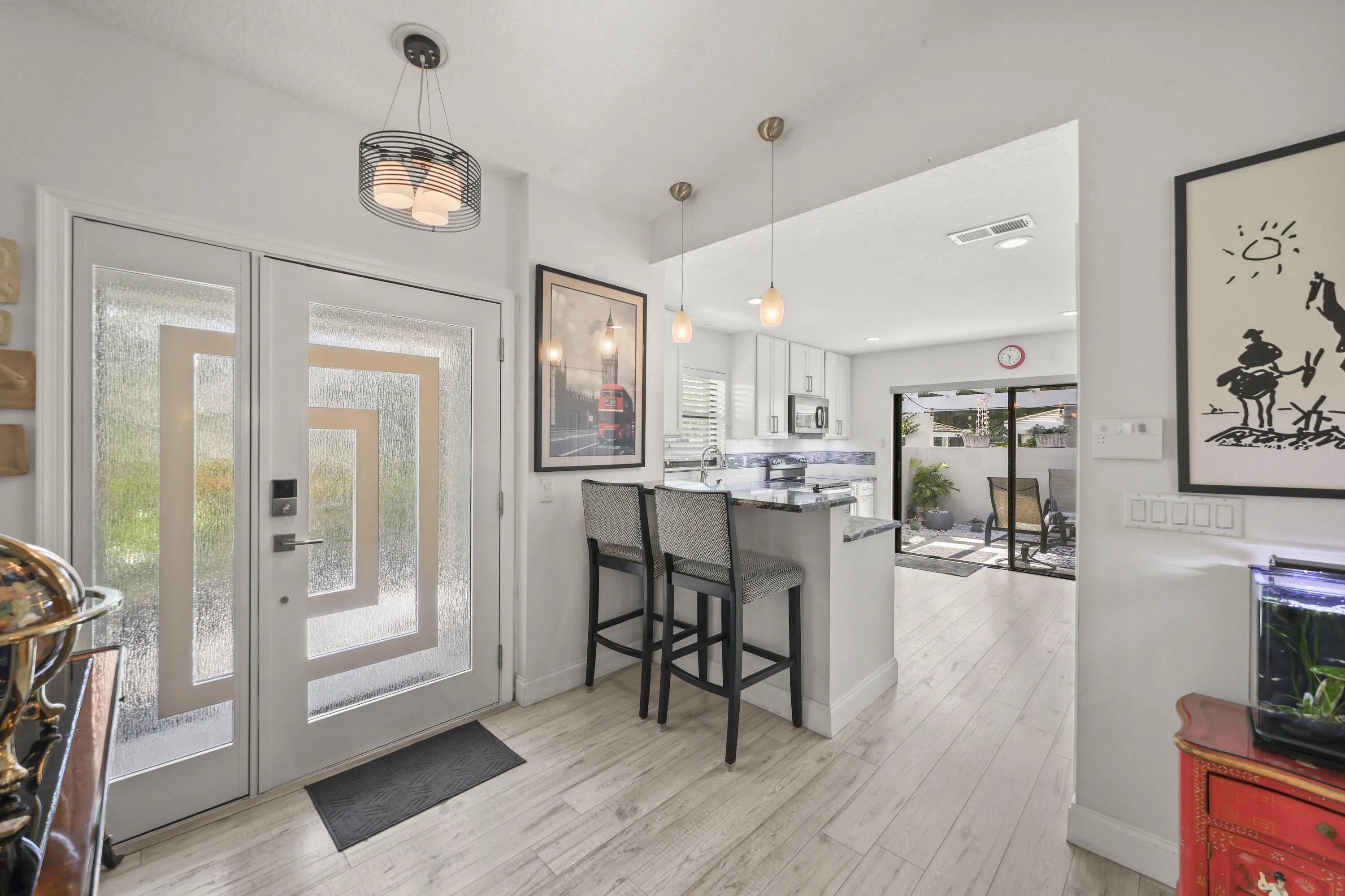 3660 Freshwater Drive - 5.jpg-FULL