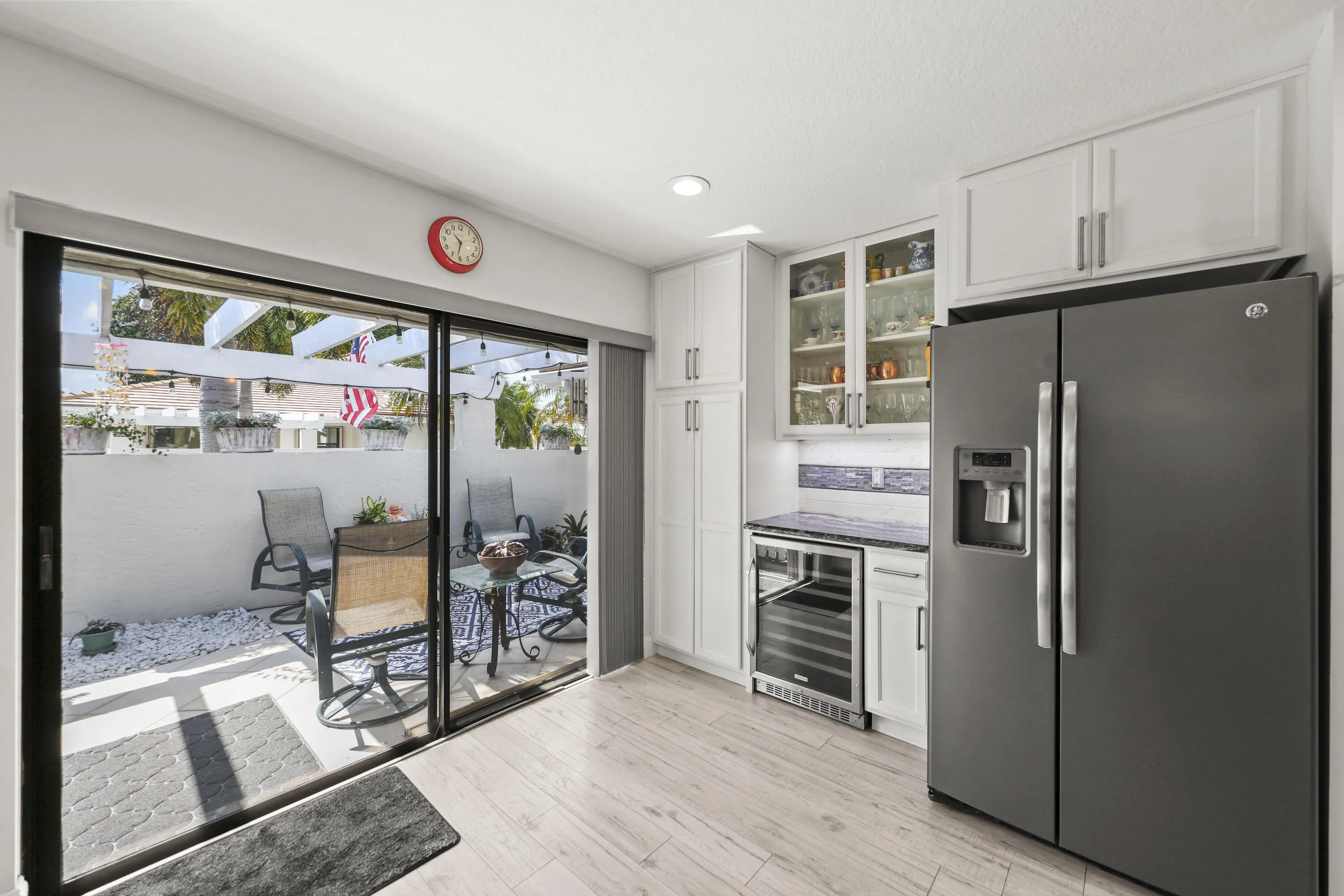 3660 Freshwater Drive - 7.jpg-FULL