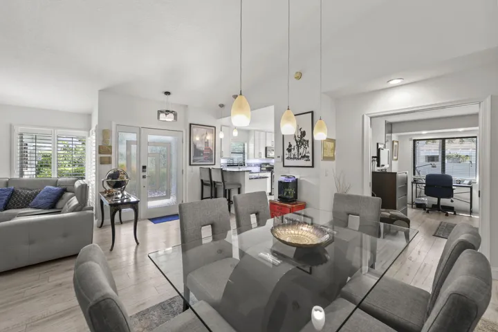 3660 Freshwater Drive - 15.jpg-FULL