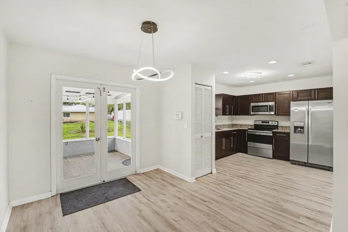Kitchen/Dining