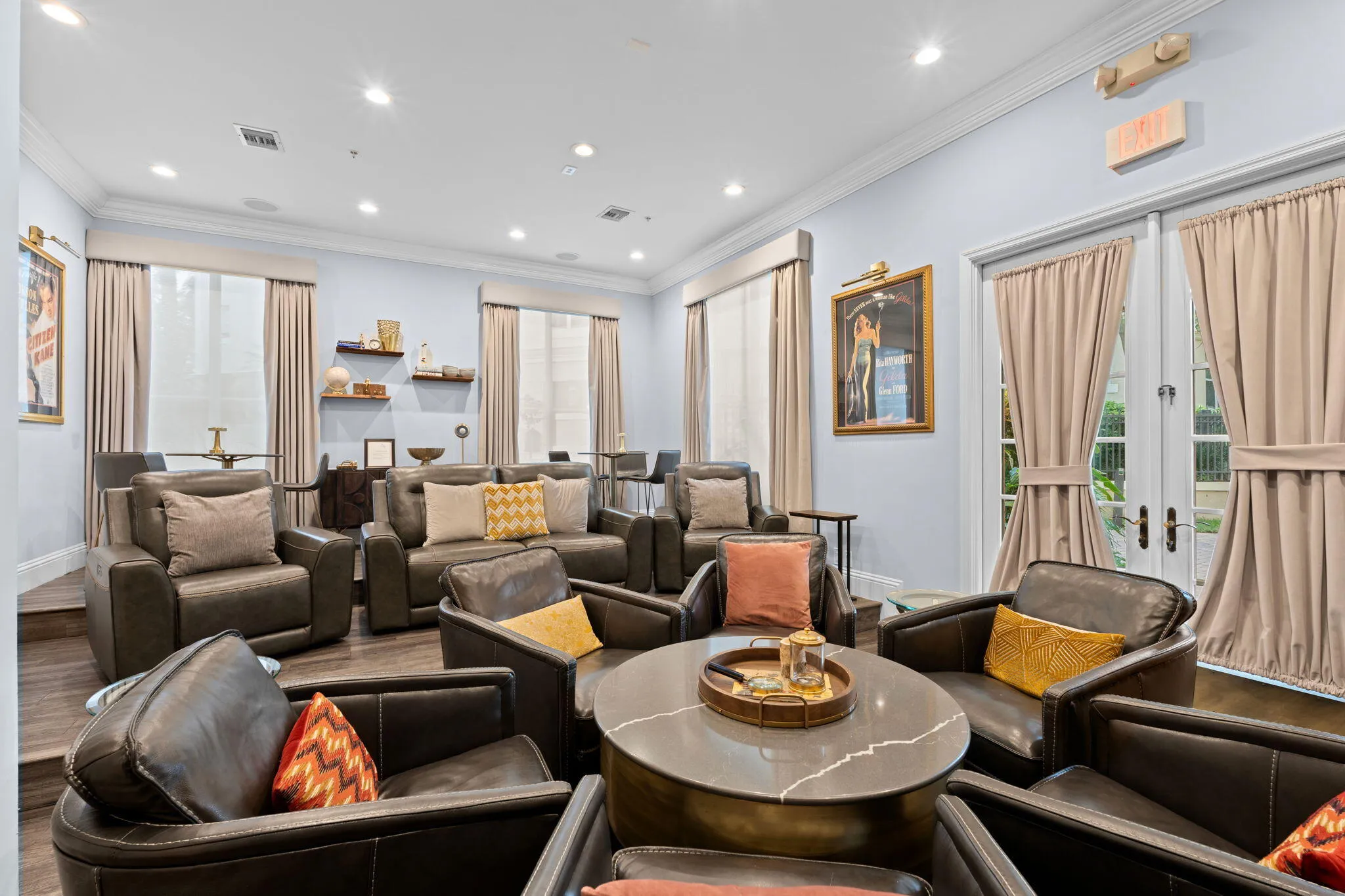 Entertaiment lounge