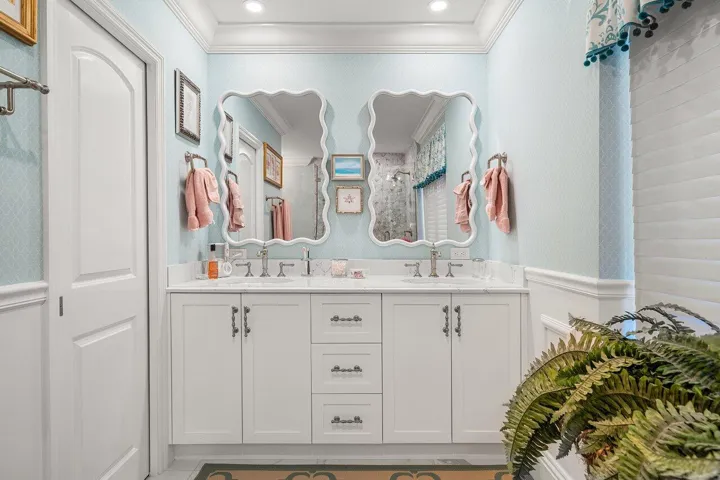 027-2177ArecaPalmRoad-BocaRaton-FL-33432