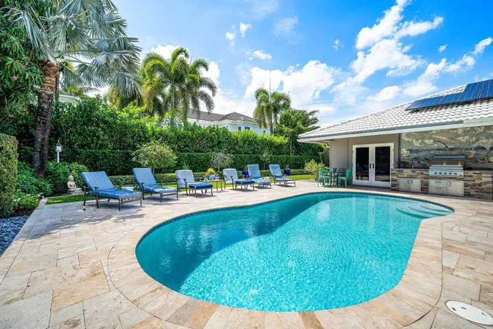 043-2177ArecaPalmRoad-BocaRaton-FL-33432