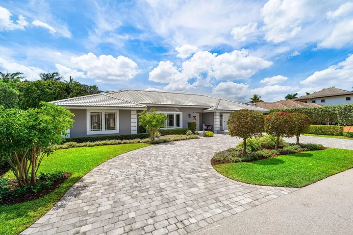 002-2177ArecaPalmRoad-BocaRaton-FL-33432
