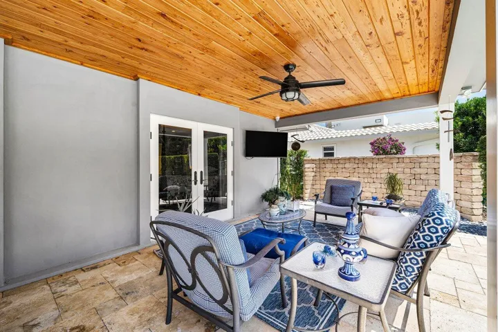 037-2177ArecaPalmRoad-BocaRaton-FL-33432