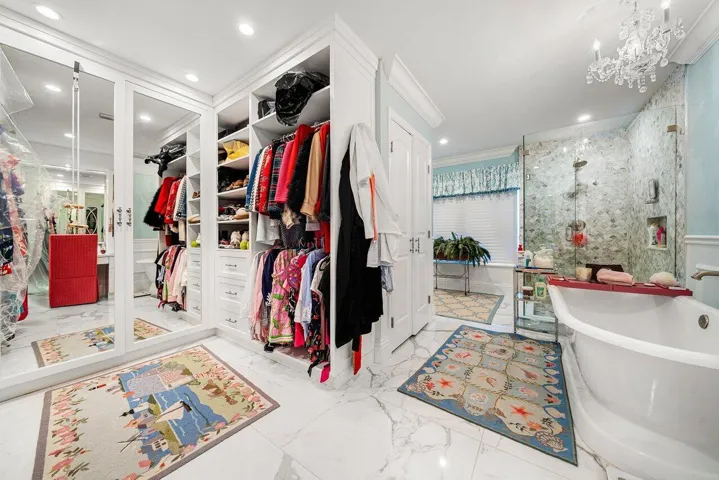 025-2177ArecaPalmRoad-BocaRaton-FL-33432