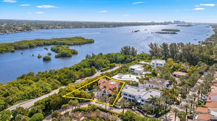 Aerial NW Facing