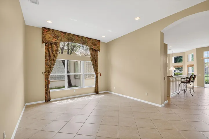 Living Rm