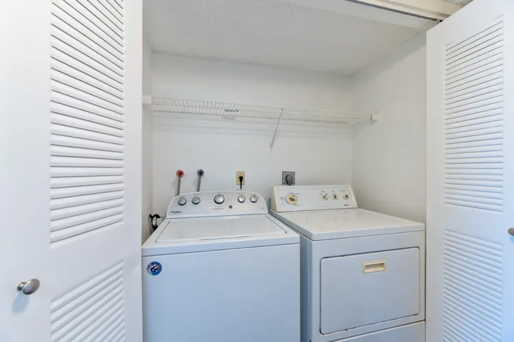 In-Unit Washer/Dryer
