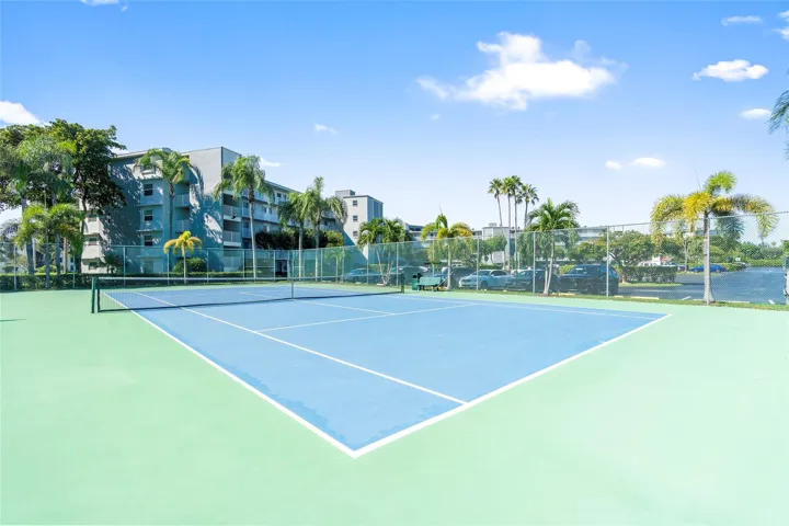 Community Tennis Courts