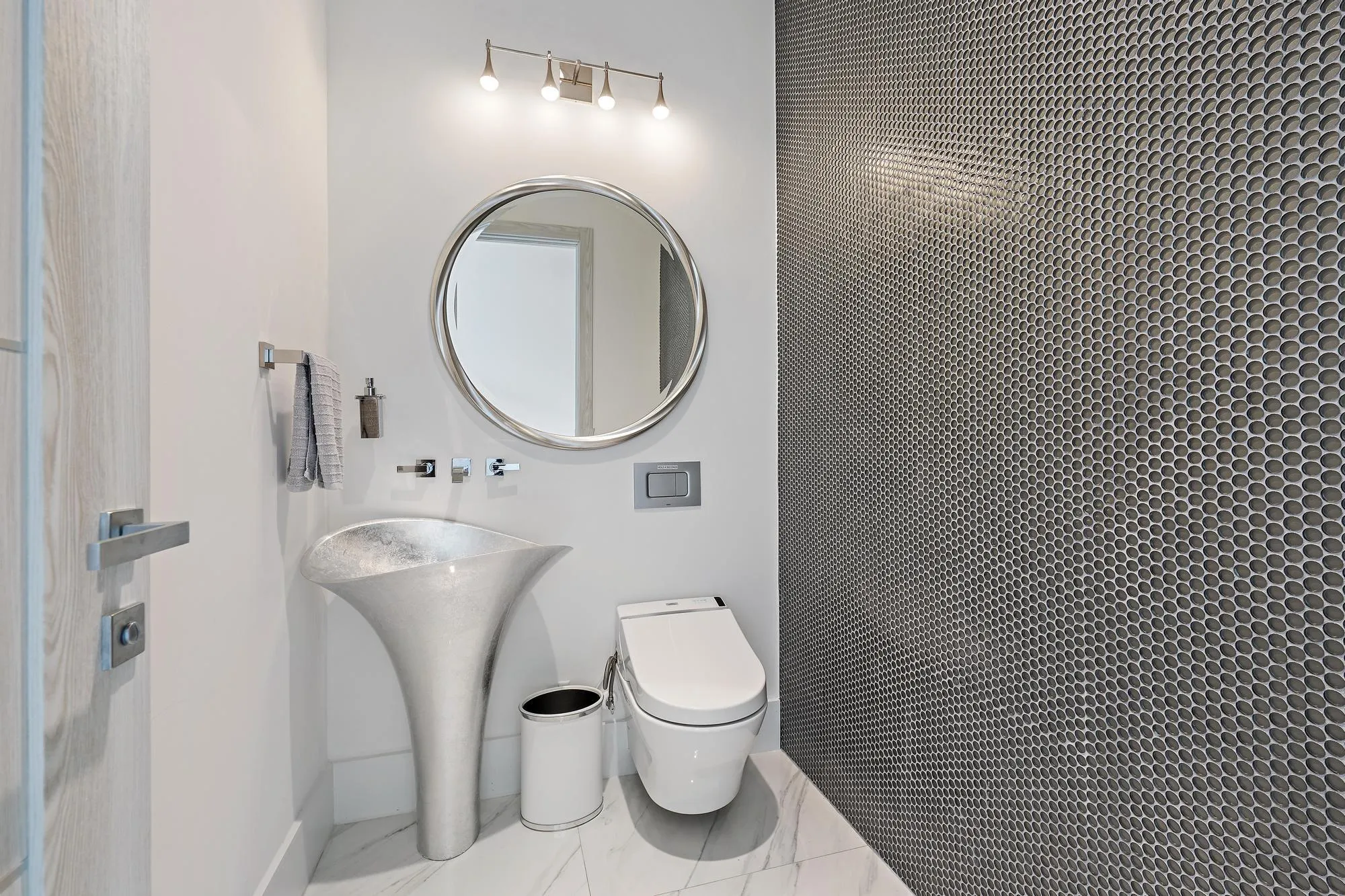 Powder Bath