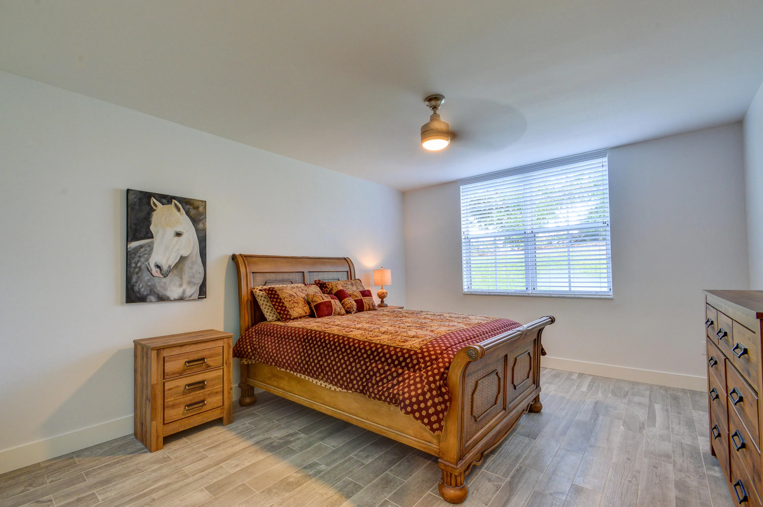 Guest suite-furniture removed