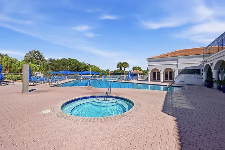 v1 pc17 pool