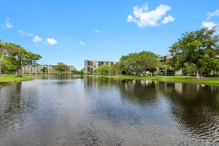 -Serene Lake-in an park like setting