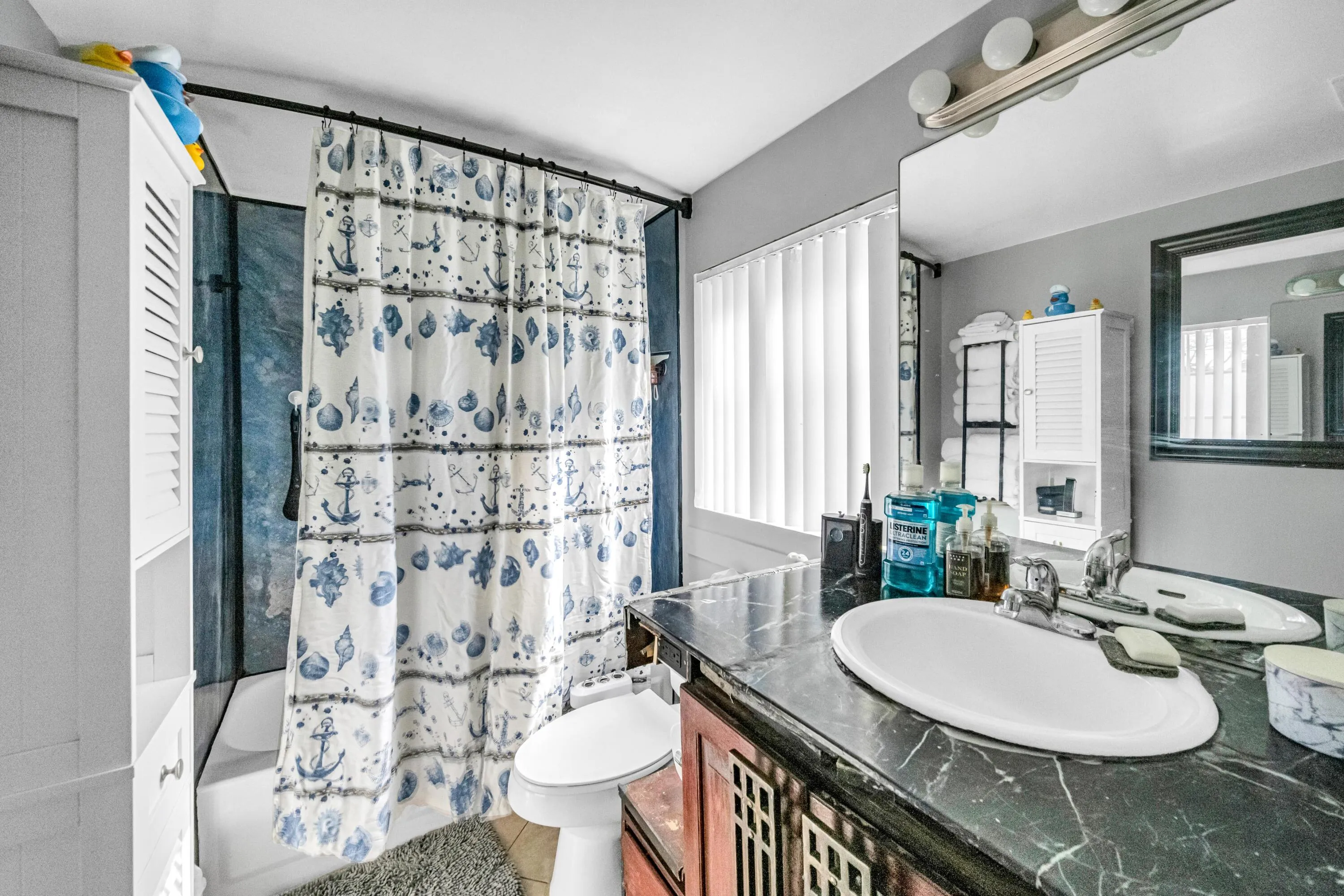 2119 SE 10TH AVE-19