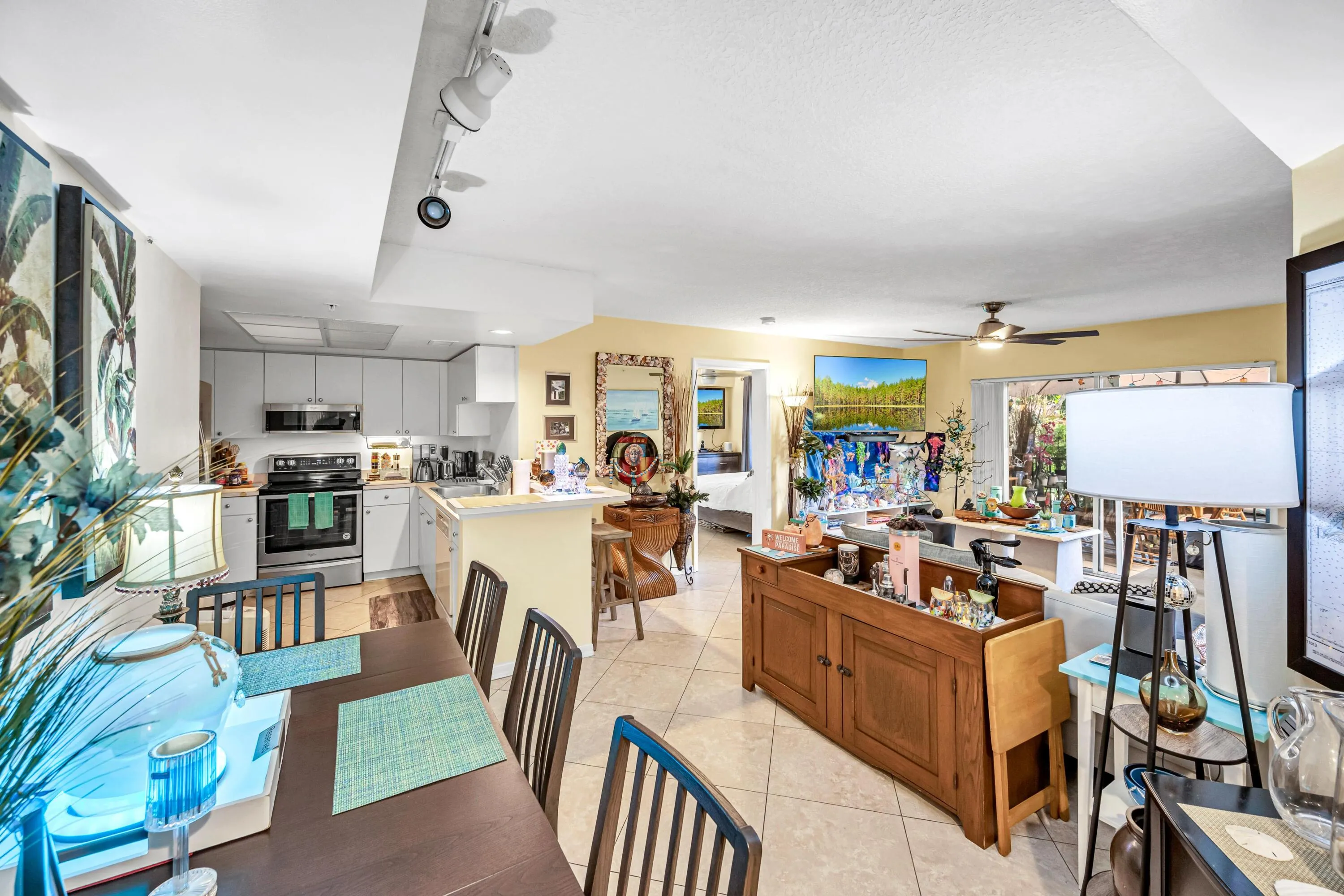 2119 SE 10TH AVE-11