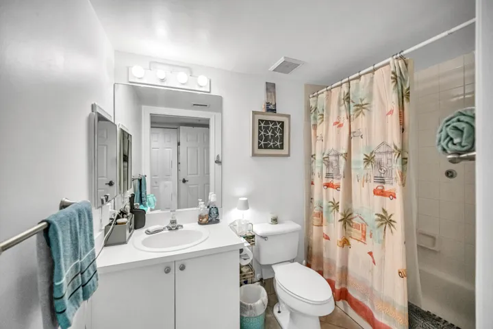 2119 SE 10TH AVE-23