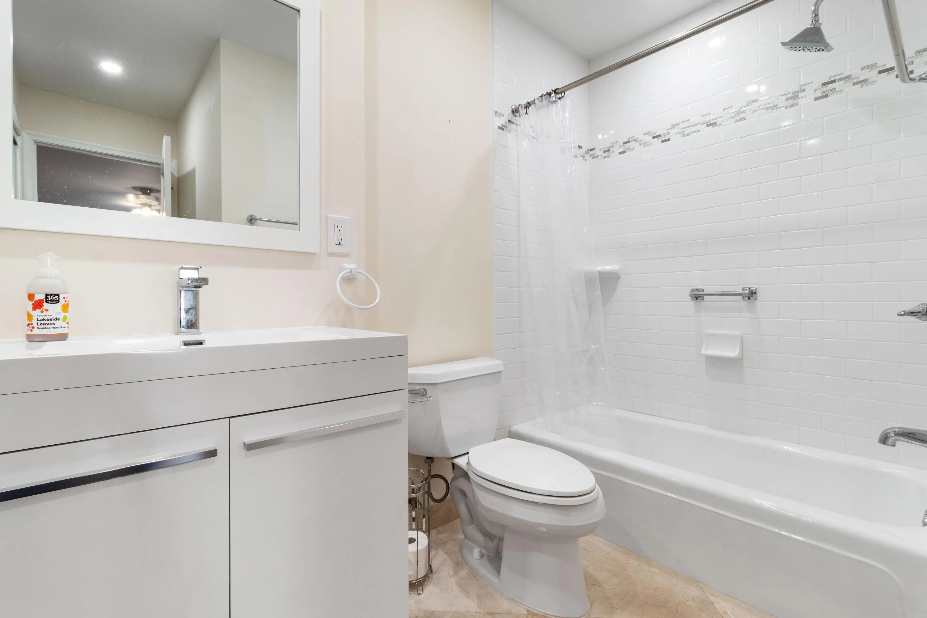 6447_BAY_CLUB_DR_APT_2 Master Bathroo