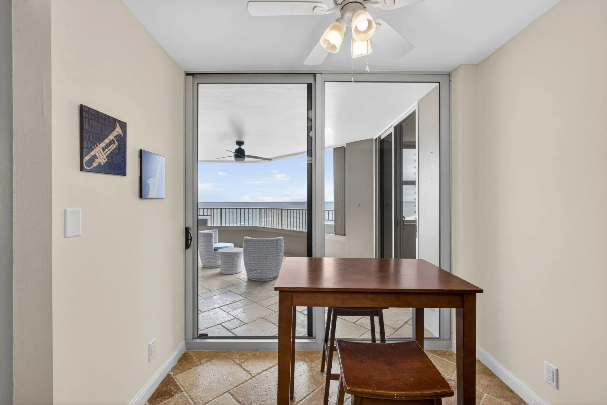 Breakfast Nook
