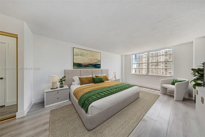 Virtual Staging Master Bedroom