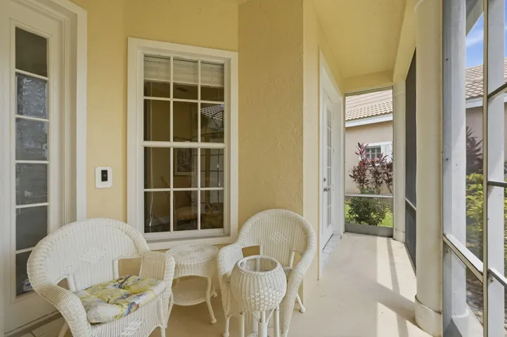 59-web-or-mls-6483_SE_Wild_Olive_Lane_05