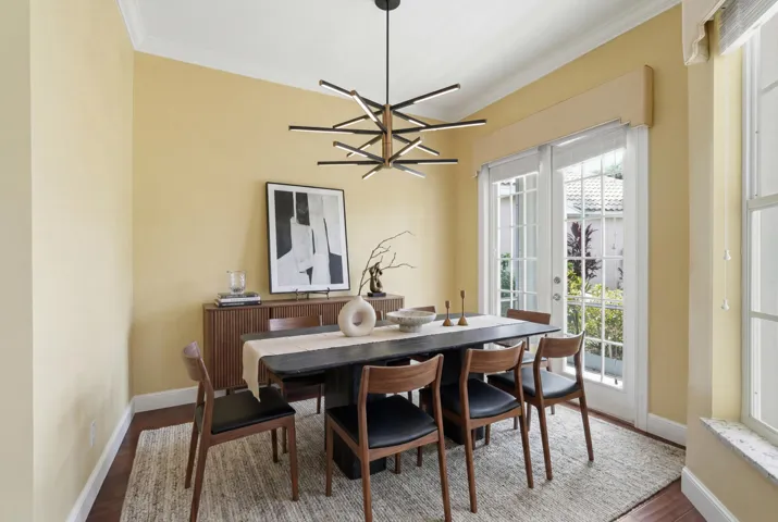 34-web-or-mls-6483_SE_Wild_Olive_Lane_03