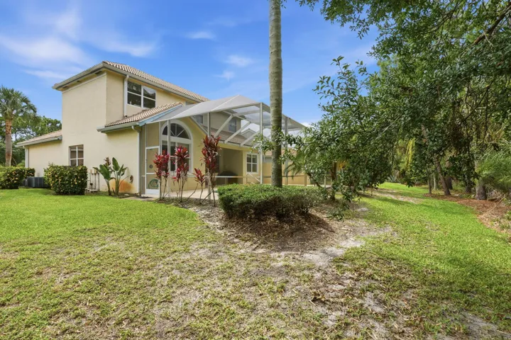54-web-or-mls-6483_SE_Wild_Olive_Lane_05