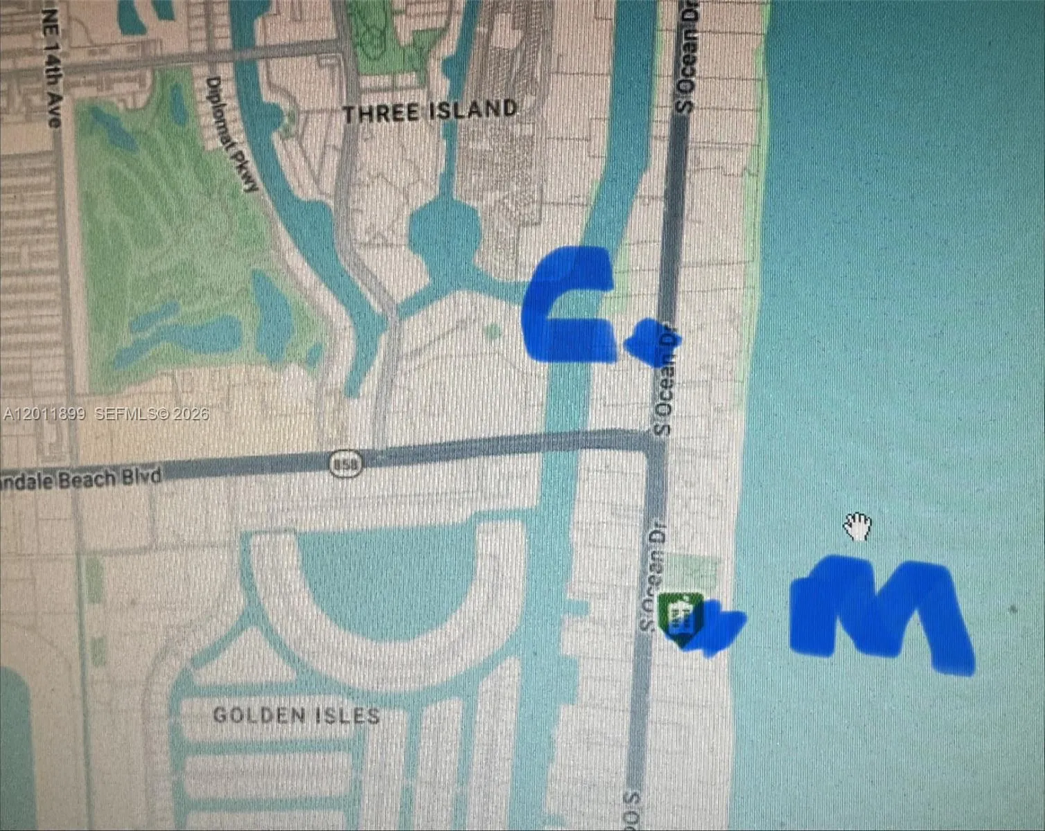 Distance - 10m Walk M = MalagaC = Chabad