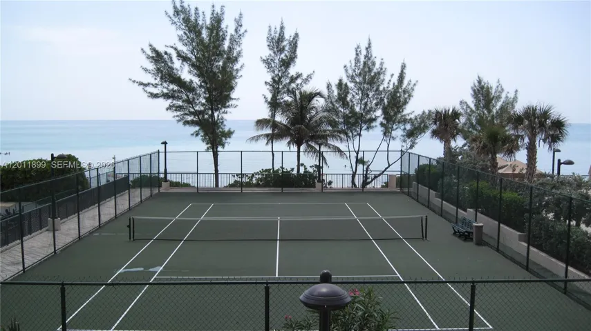 Direct Ocean Front! "Tennis Heaven!"