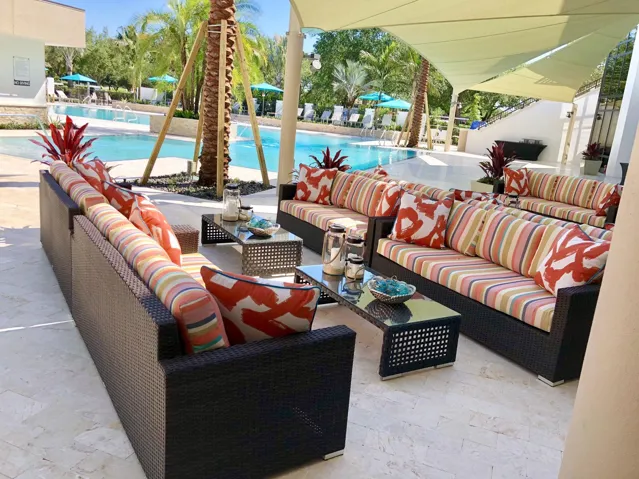 pool side