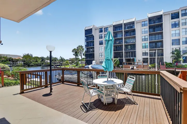 Deck