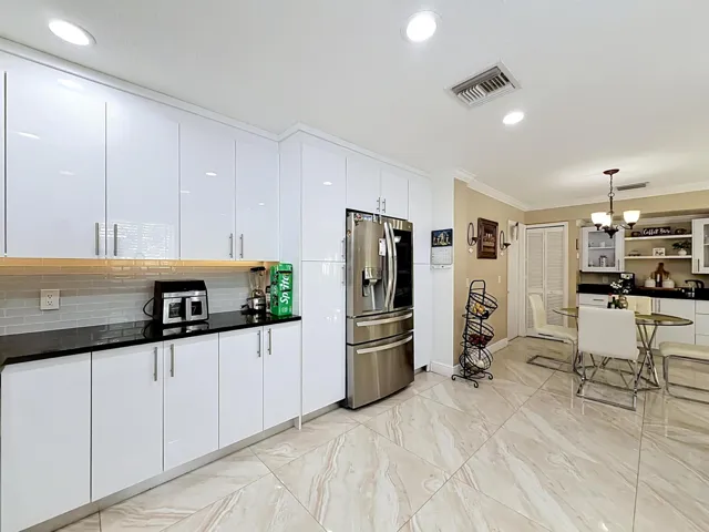 3119 Indian Trail-54