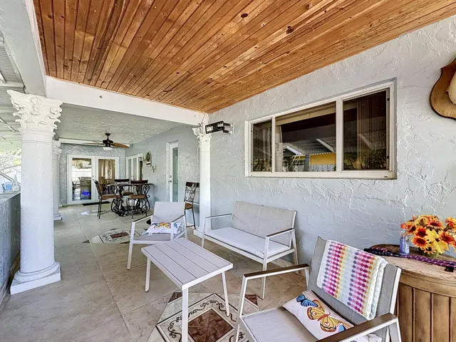 3119 Indian Trail-98