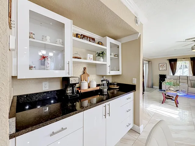 3119 Indian Trail-45