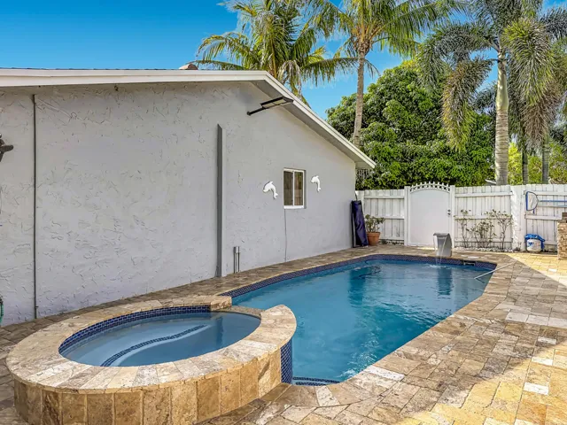3119 Indian Trail-91