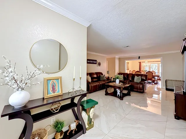 3119 Indian Trail-20