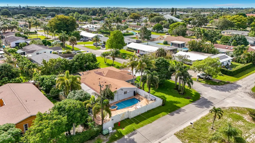 3119 Indian Trail-123