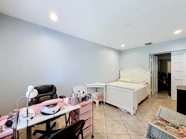 3119 Indian Trail-62