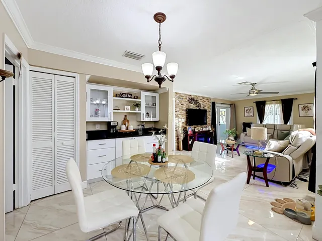 3119 Indian Trail-47