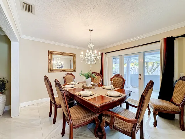 3119 Indian Trail-32