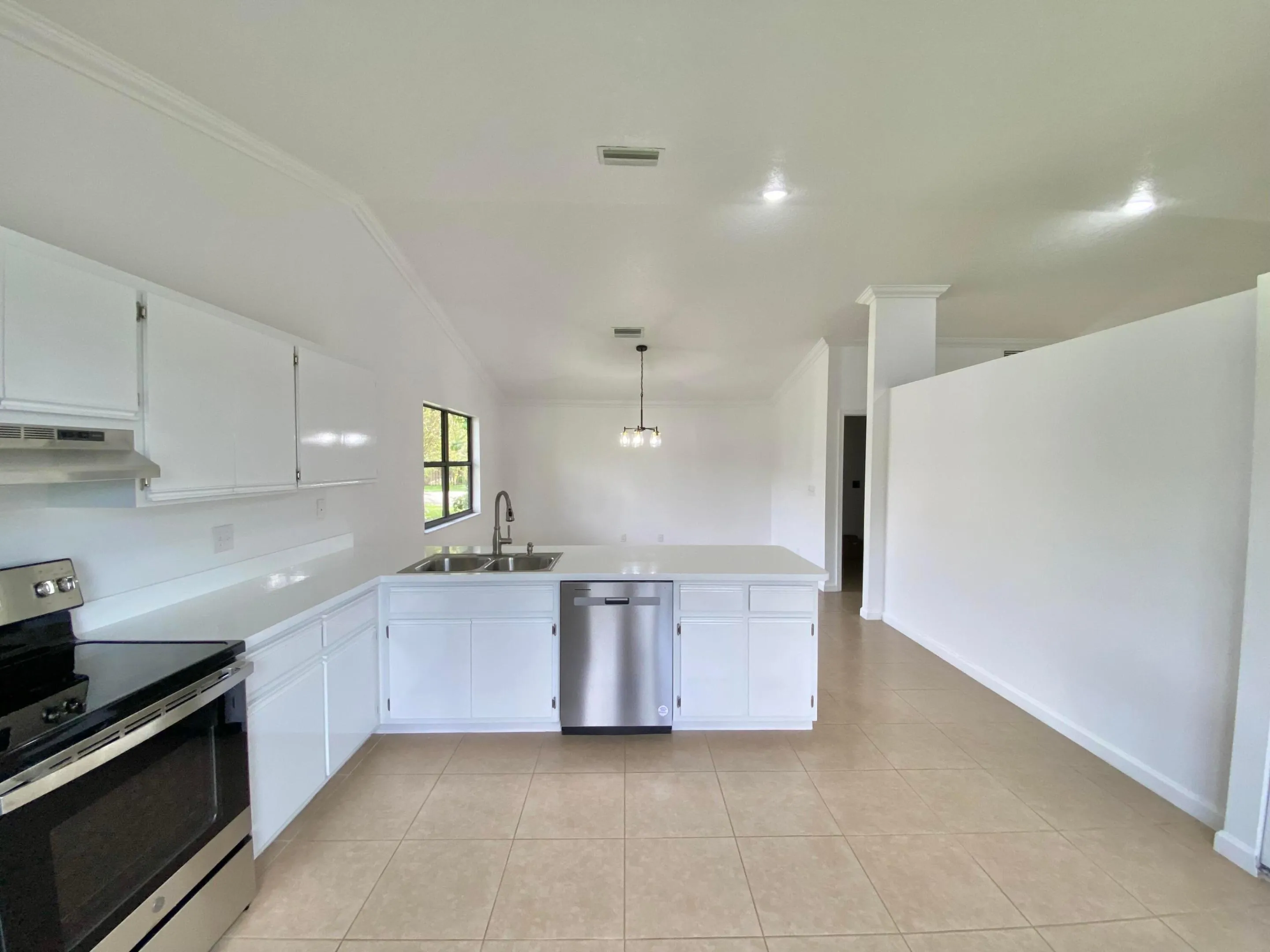 Open Kitchen
