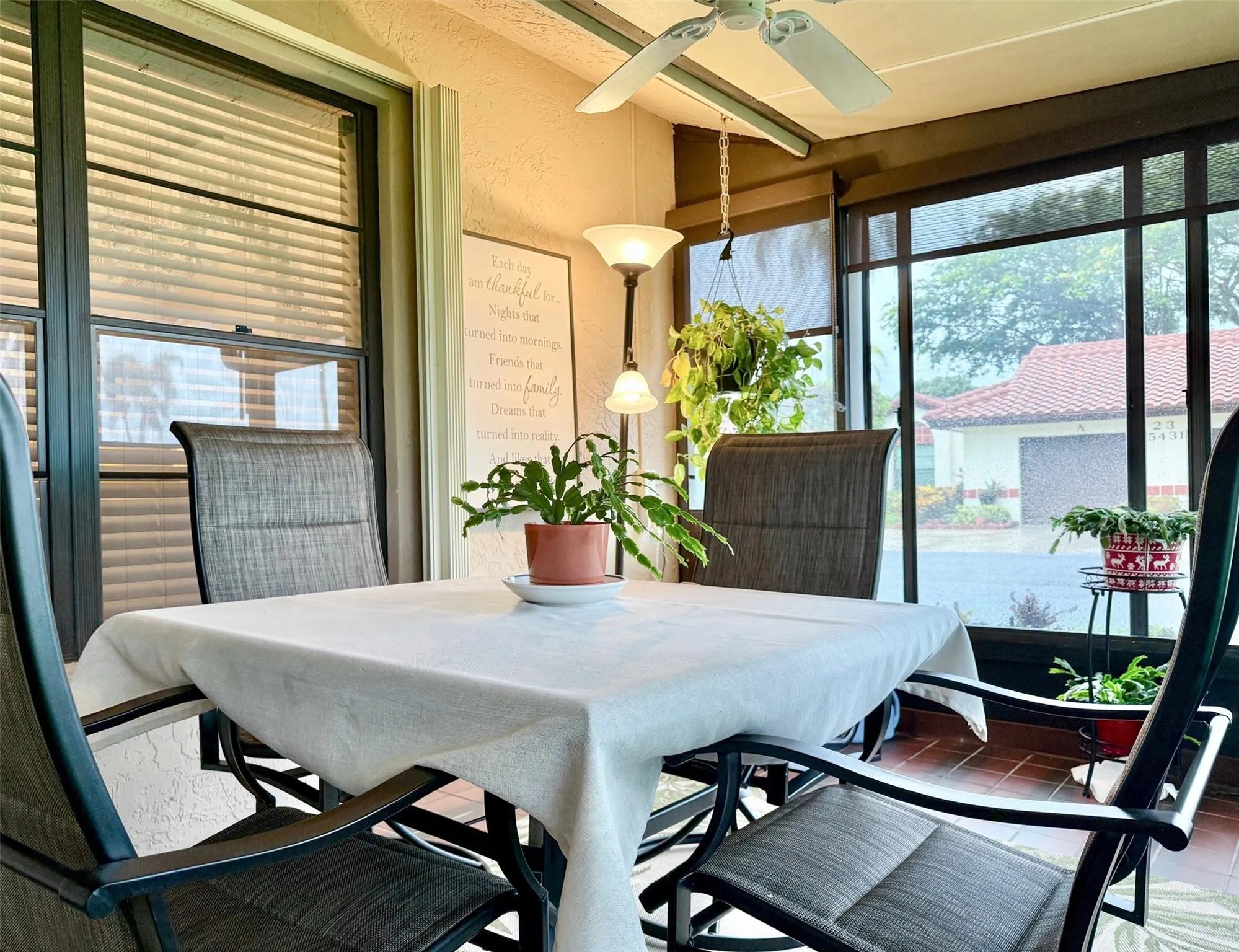 Enclosed Lanai w AC